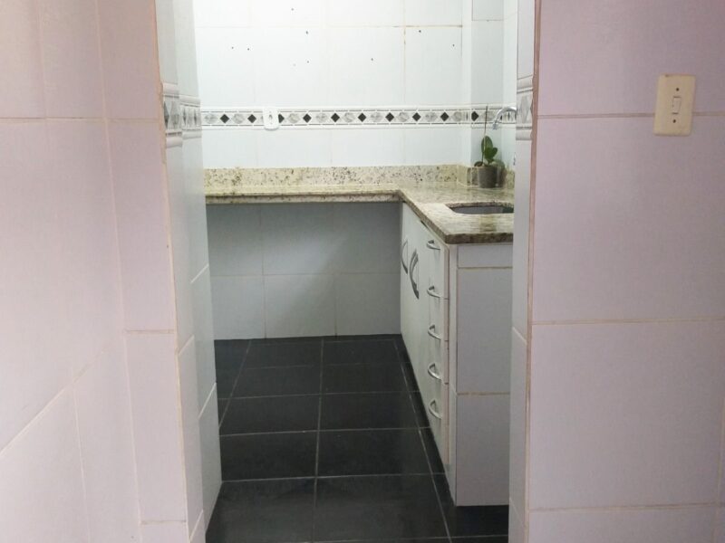 🏠 Apartamento à Venda – BNH do Thouzet