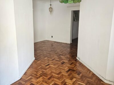 Duas casas excelente opção para morar e investir!