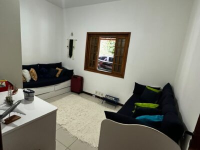Oportunidade Imperdível: Sítio à Venda com 4 Quartos sendo 2 suítes e 2.000 m²!