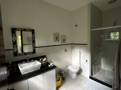 Oportunidade Imperdível: Sítio à Venda com 4 Quartos sendo 2 suítes e 2.000 m²!